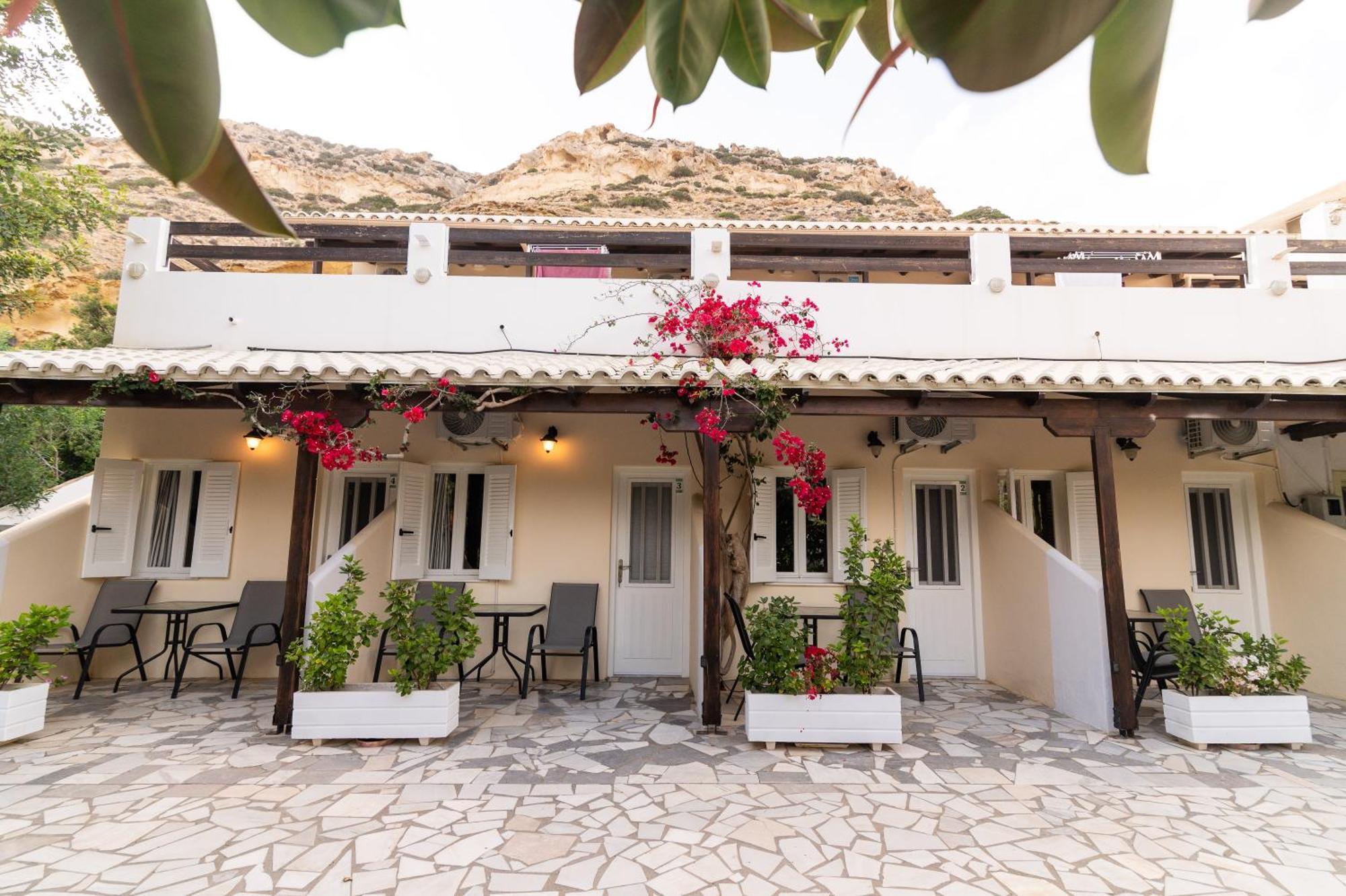 Pension Romantika Matala  Exterior photo